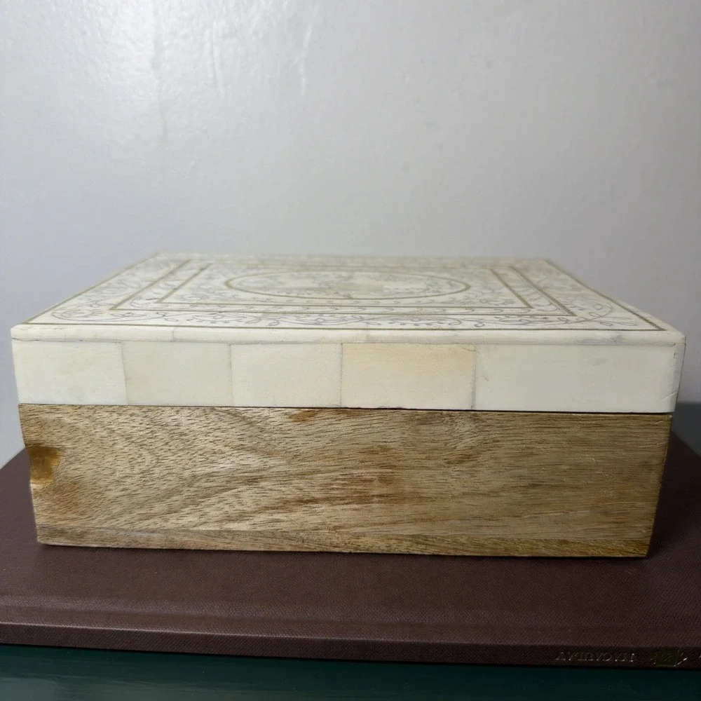 Vintage Wood White Tile Inlay Floral Lid Keepsake Box Boho 8.25'' x 6.25''